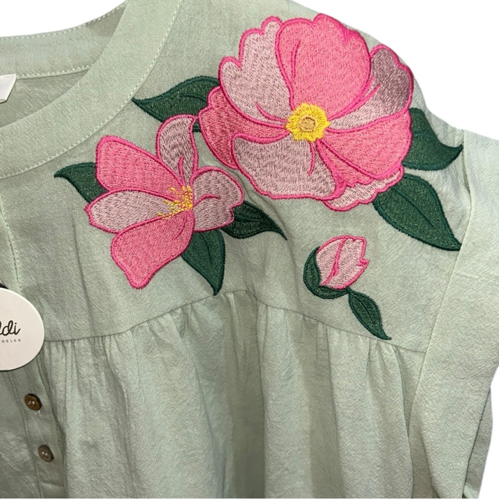 Oddi Embroidered Floral Boho Blouse Sage Green Pink Top NWT Small - Picture 7 of 7